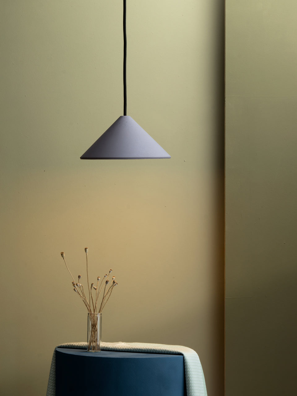 Lola pendant lamp
